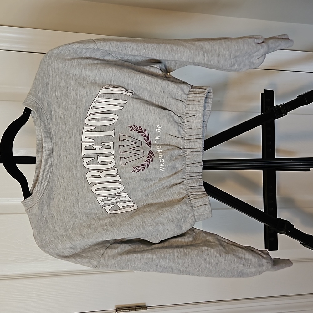 Terranova Grey Cropped "Georgetown" Sweater